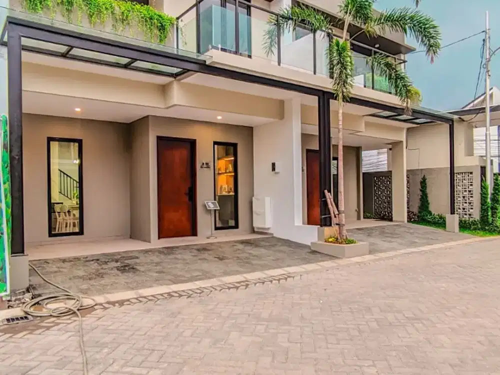 Rumah Siap Huni 3 lantai dekat Cikini Bintaro
