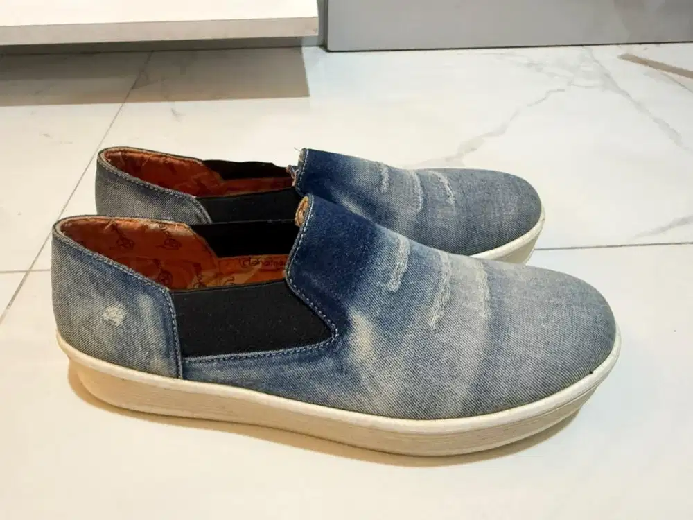 Sepatu donatello denim jeans shoes baru 1x pakai