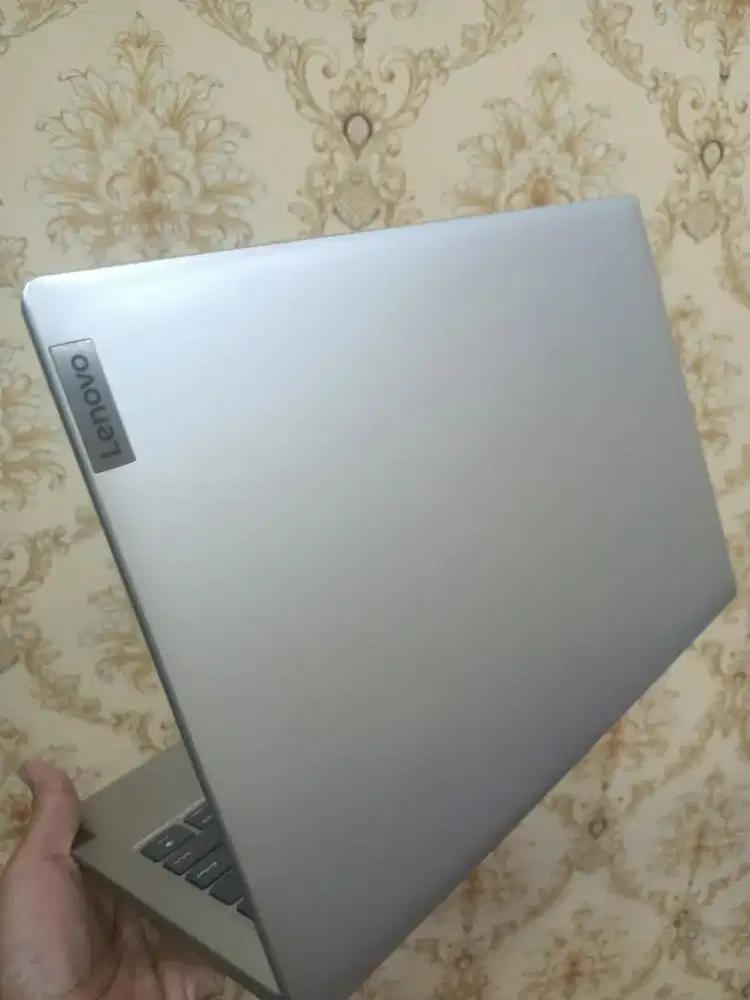 Lenovo IdeaPad 1 11IGL05 ram 4 SSD 256 NVme mlus normal semua unit dus