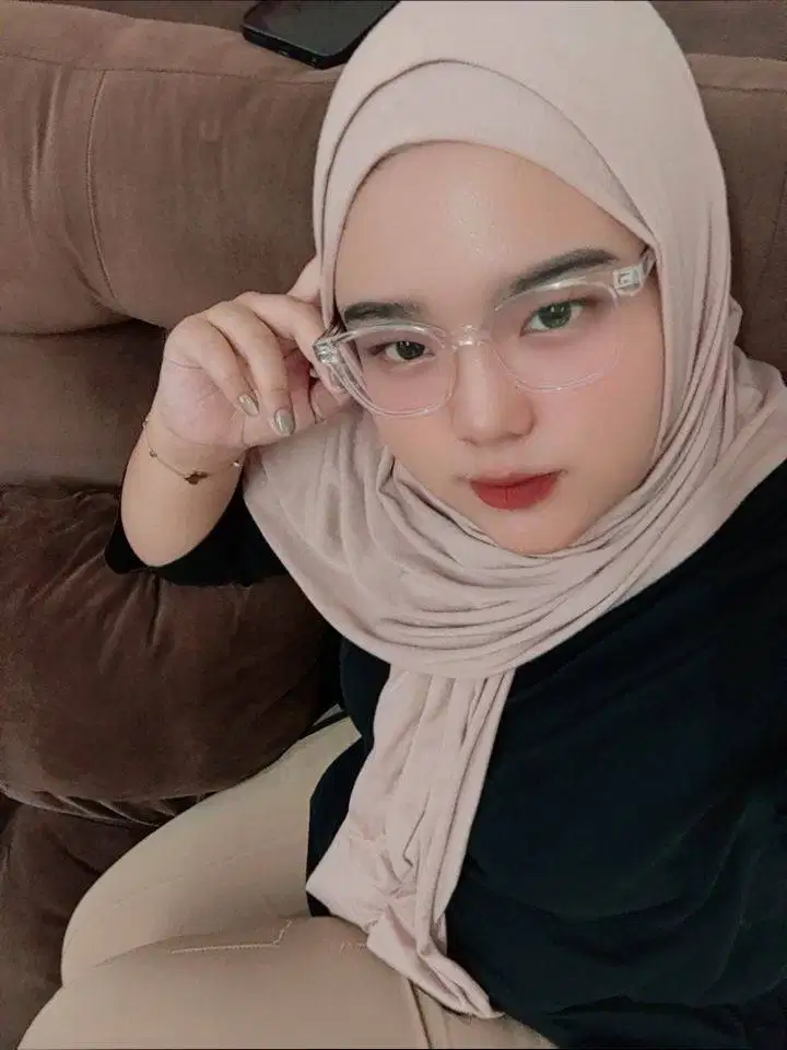 Cari pekerjaan yg ada mes nya
