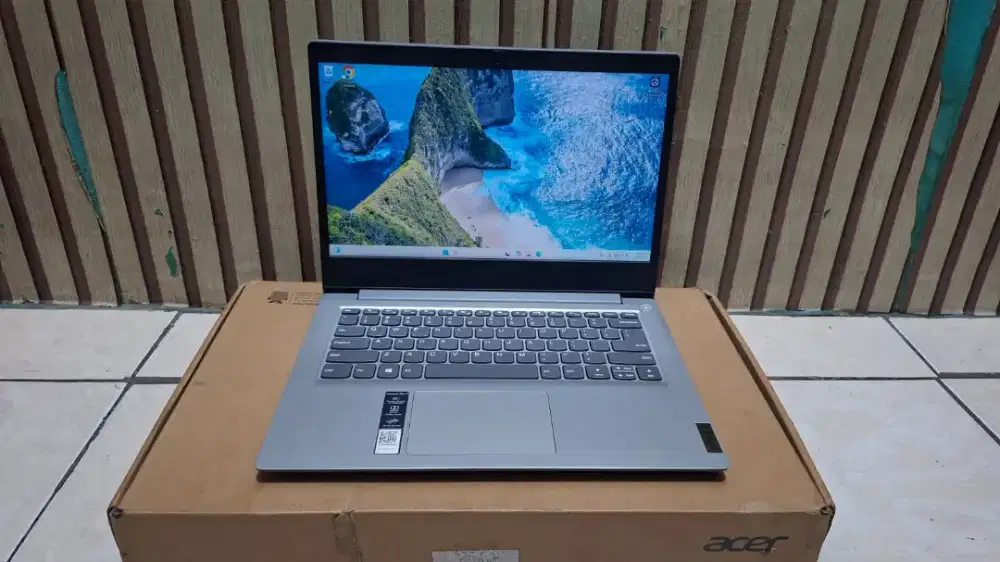 Laptop Lenovo Ideapad Slim 3