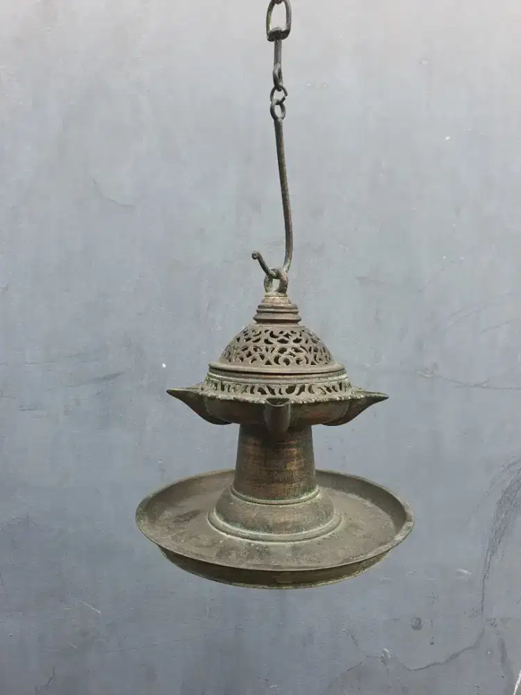 Lampu Blencong Perunggu