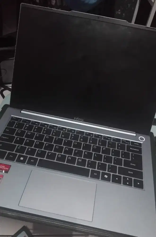 Di jual laptop infinix xbook b14 AMD Ryzen 7