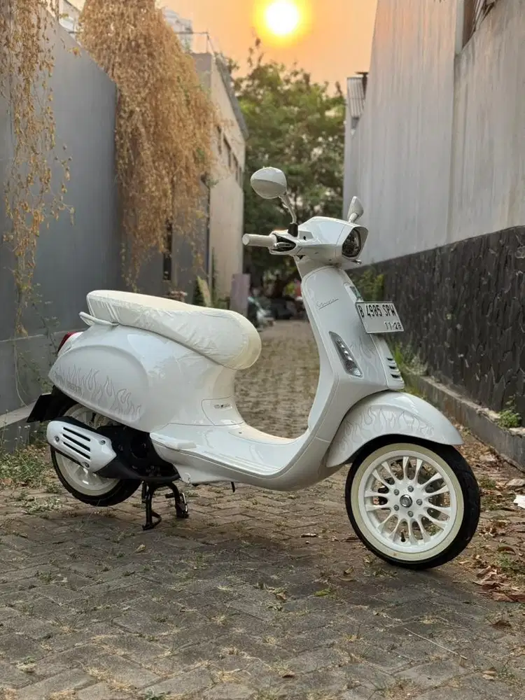 VESPA SPRINT JUSTIN BIEBER (km 100 perak)