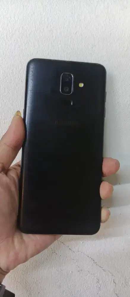 Samsung J8 ram 3/32