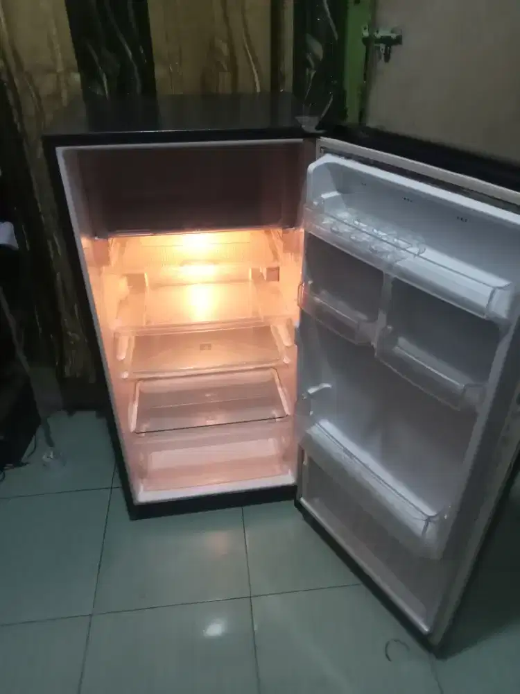 Panasonic 1 pintu normal beku