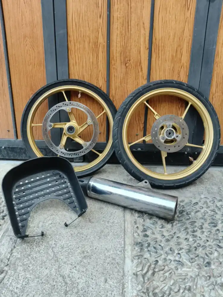 Velg satria fu original +slincer satria fu 2012 +keranjang depan