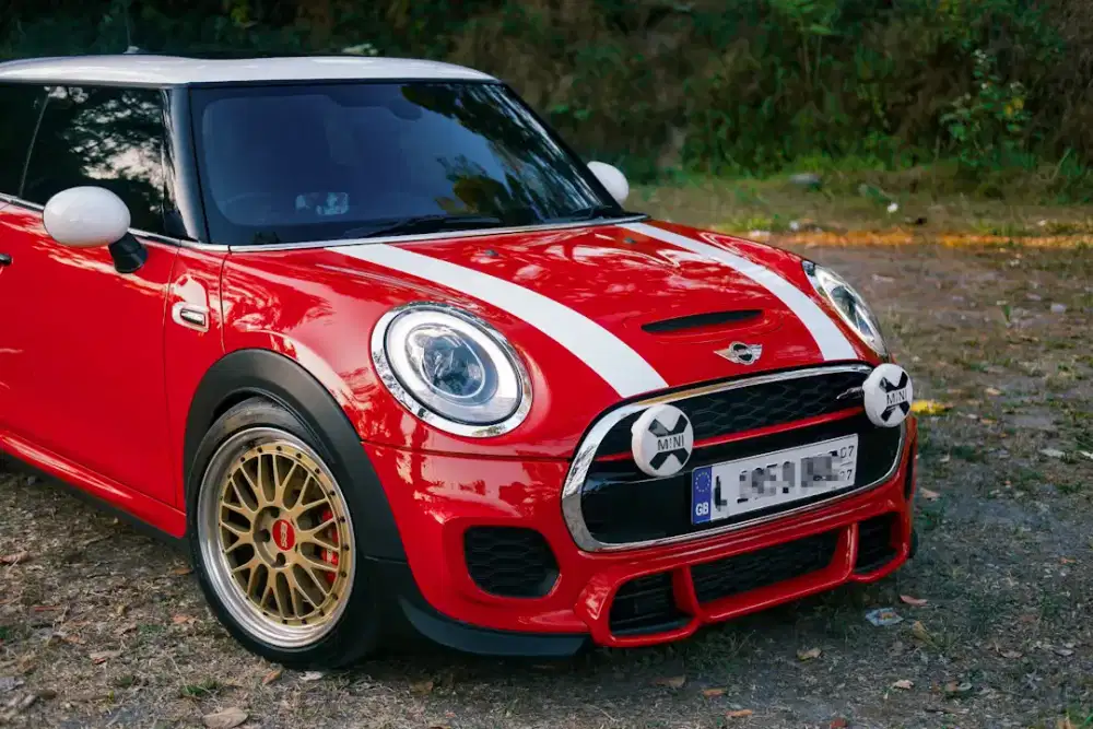 Mini Cooper JCW Istimewa