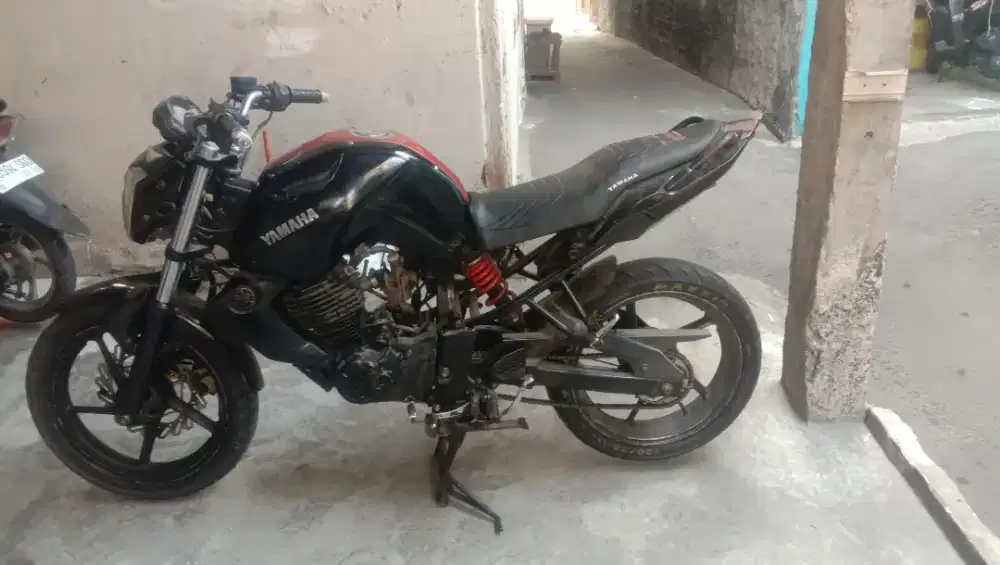 YAMAHA BYSON 45P 2014