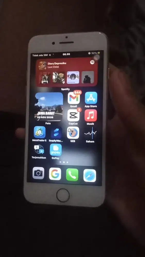 di jual iPhone 8
