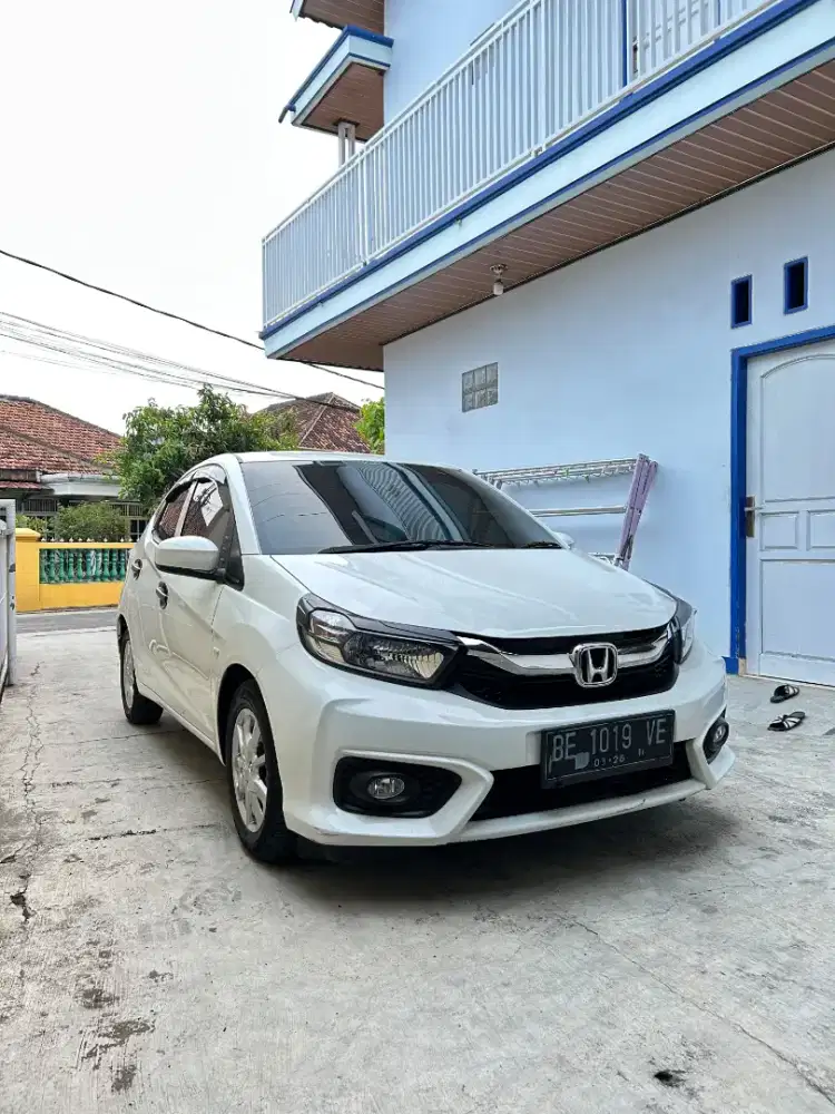 Honda brio e satya
