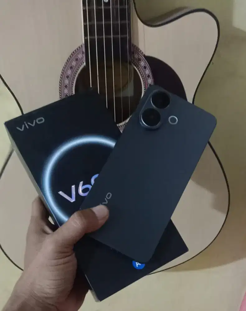 Vivo V60 lite ram 8/256