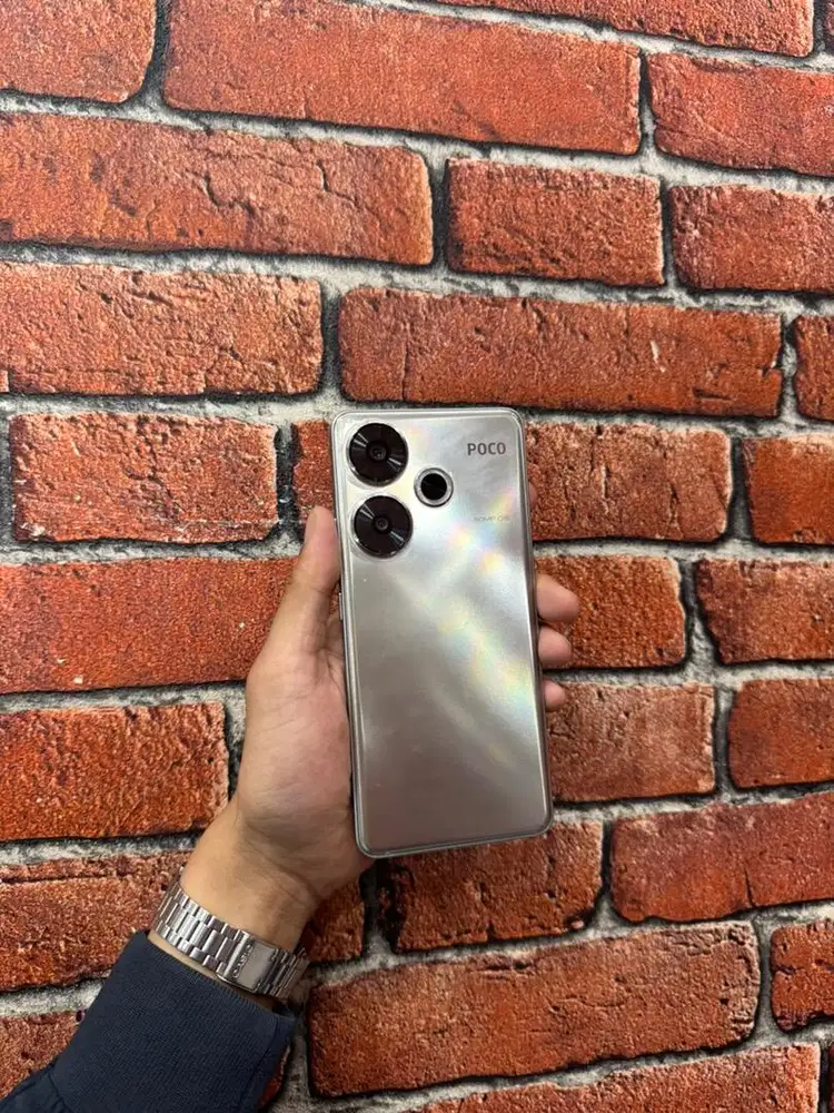 Xiaomi Poco F6 8/256 titanium second like new