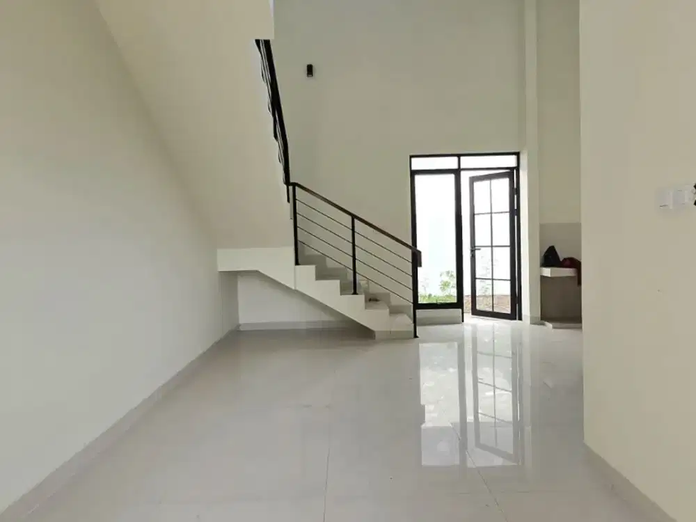 Dijual Rumah 2 Lantai di Nusaloka BSD City, Tangerang Selatan