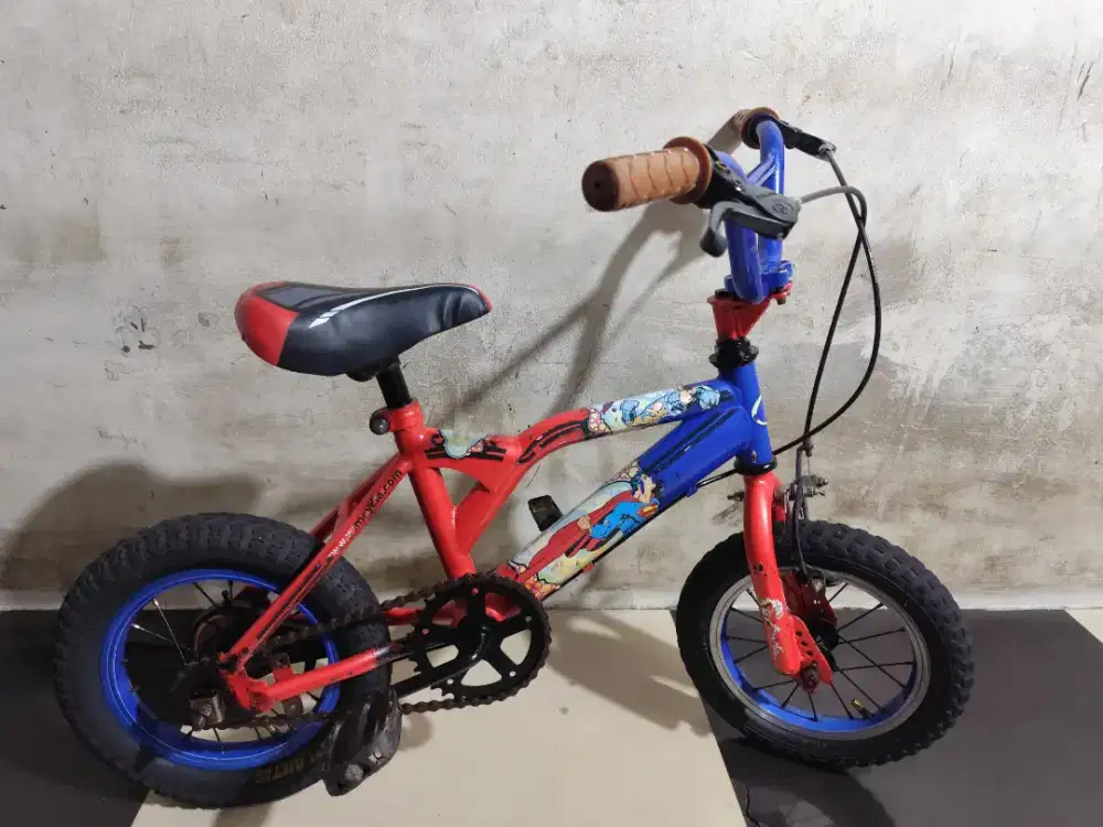Sepeda bmx ukuran 12 siap pakai