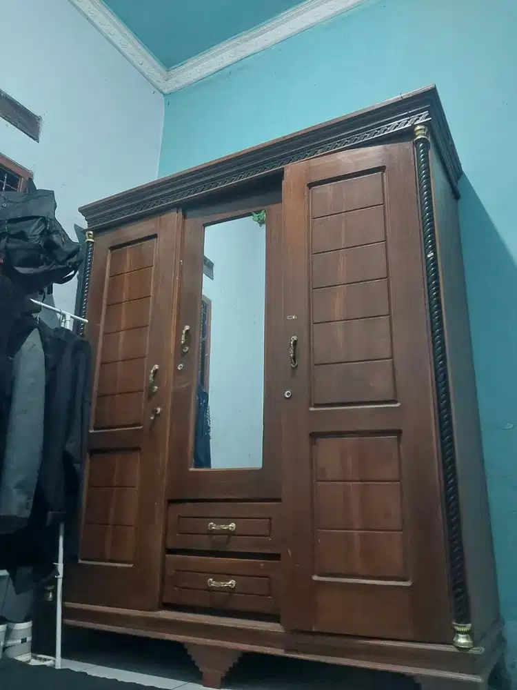 FOR SALE (UNTUK DIJUAL)