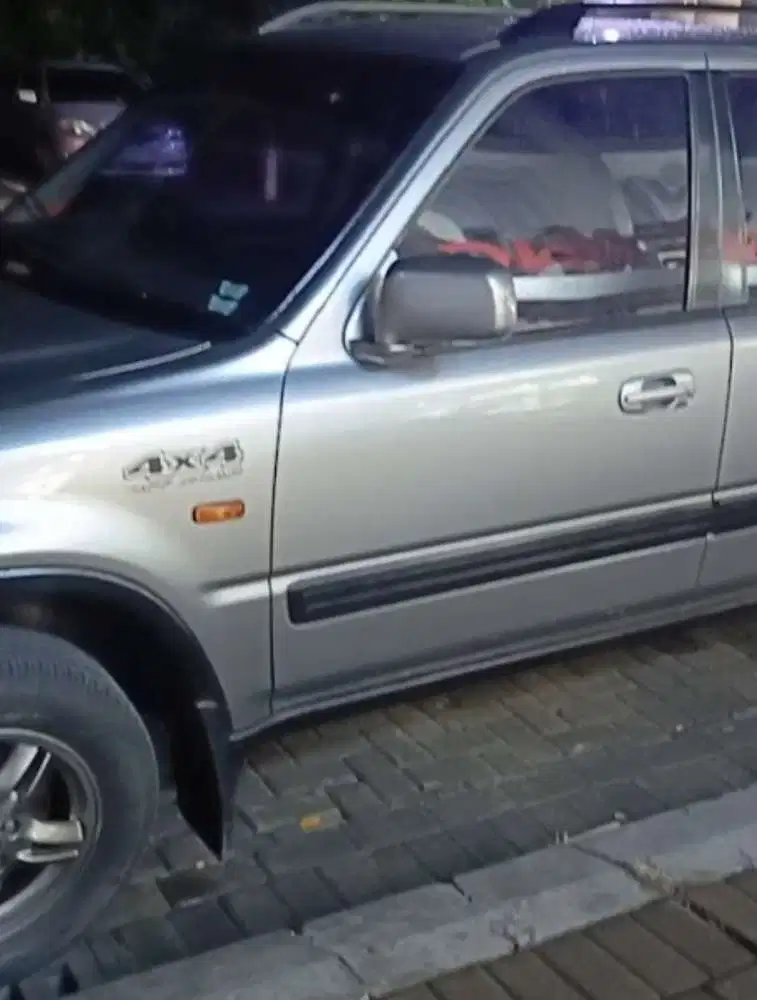 Honda CR-V 2000 Bensin