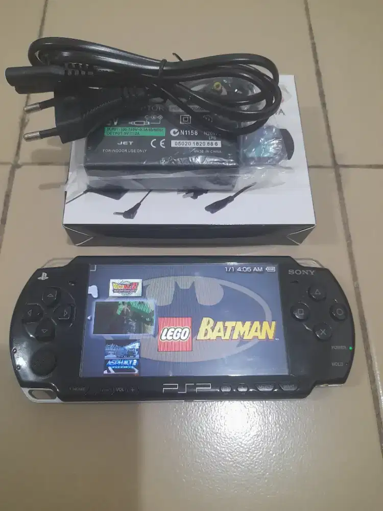Psp Slim Seri 2000 Memory 8gb Full game
 Mines dikit cek iklan