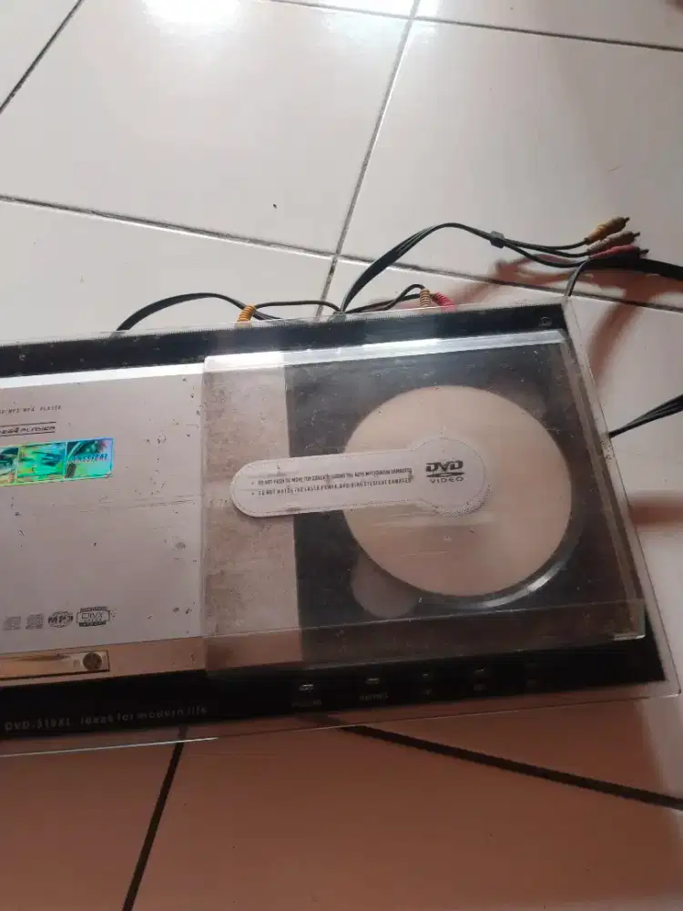 Tape dek di surabaya