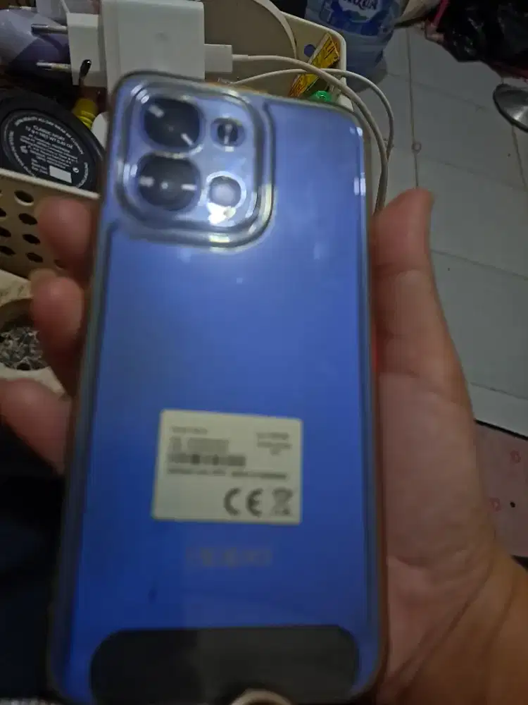 Oppo a6 pro nego tipis