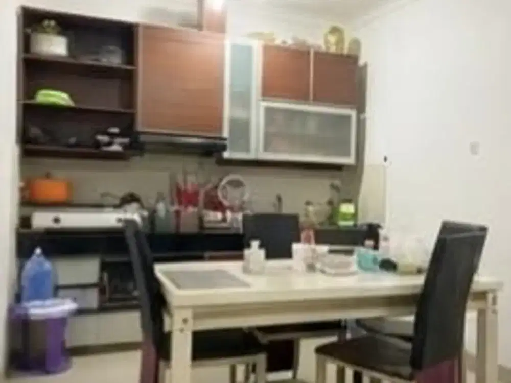 Dijual Rumah Nyaman Siap Huni Di Holis Regency