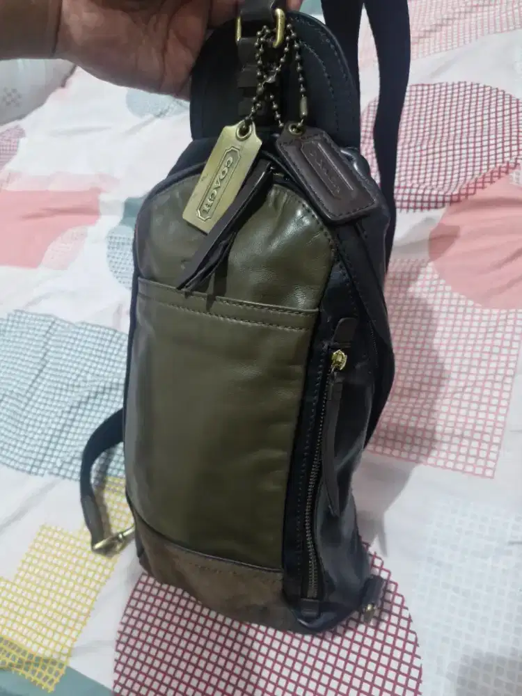 Preloved waistbag coach kulit asli keren abis