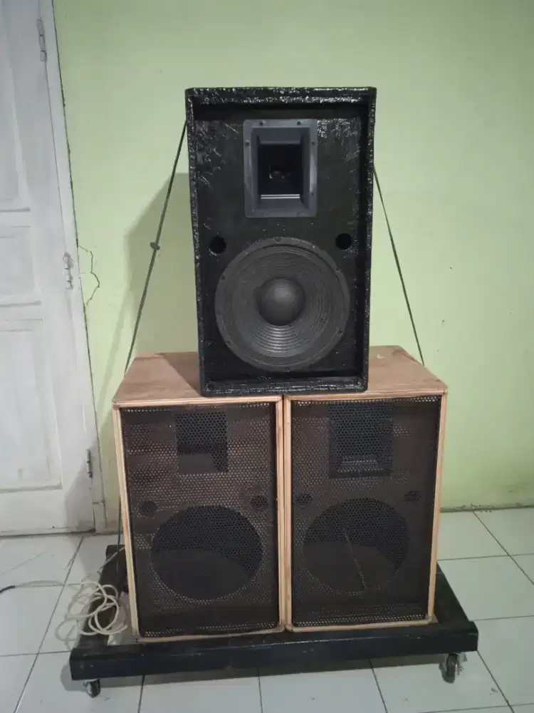 Box spiker 12 inch + lubang twiter