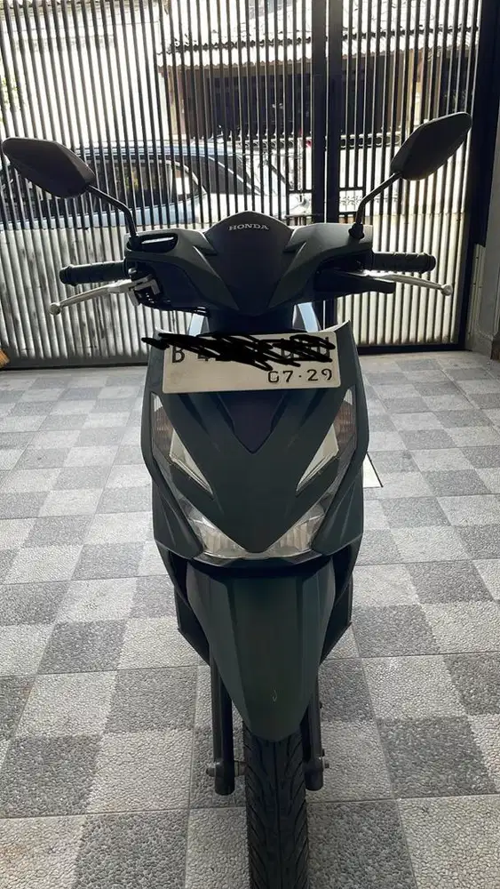 Honda beat deluxe CBS ISS 2024 green