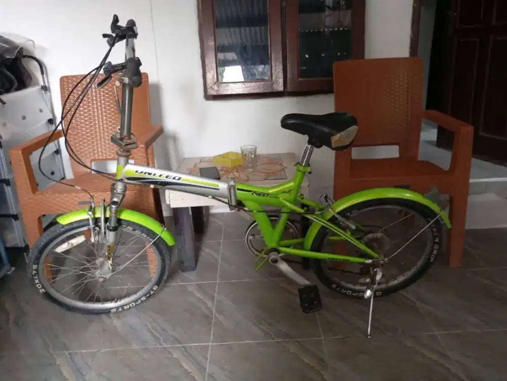 Dijual sepeda bonus tv dan vacum cleaner