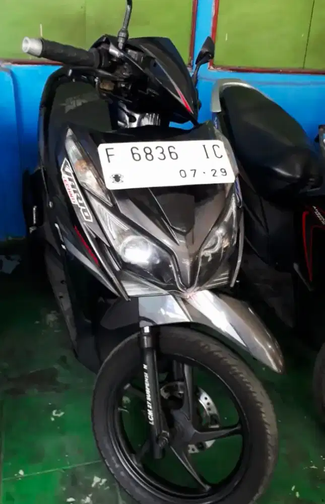 HONDA VARIO KZR 2014KOMPLIT