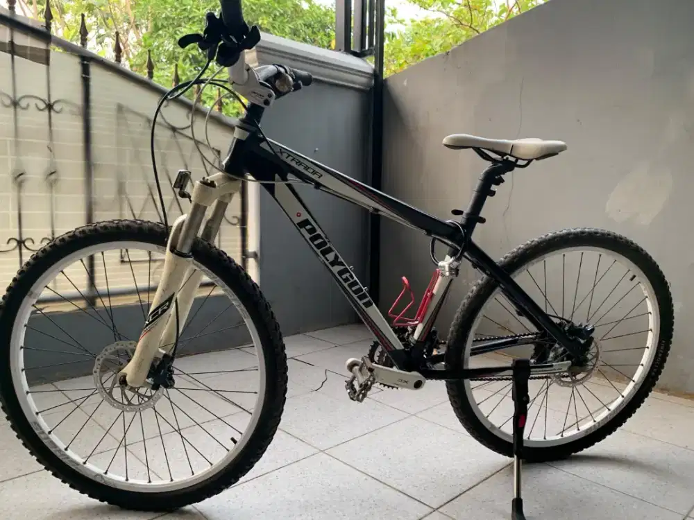 Polygon Xtrada 5 hidrolik shimano deore