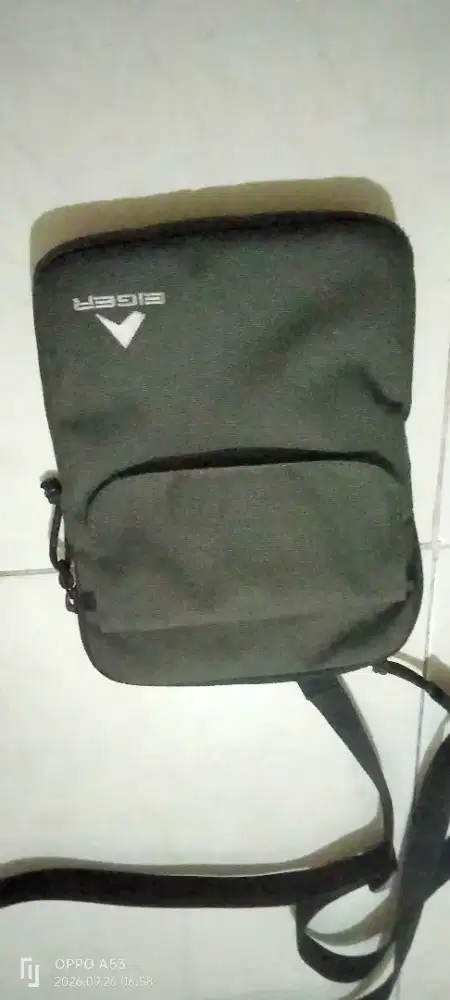 tas Eiger slempang