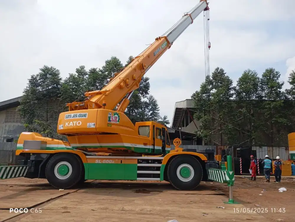 Raughterain crane kato SL500 tahun 2026