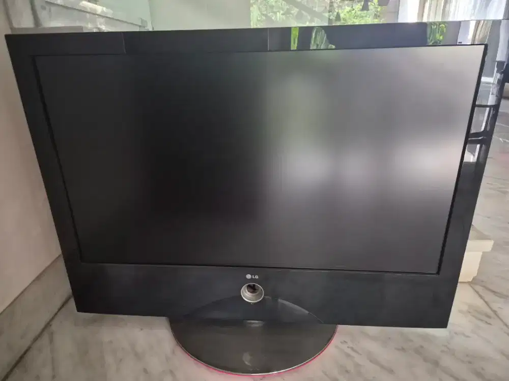TV LG 42inc masi nyala normal