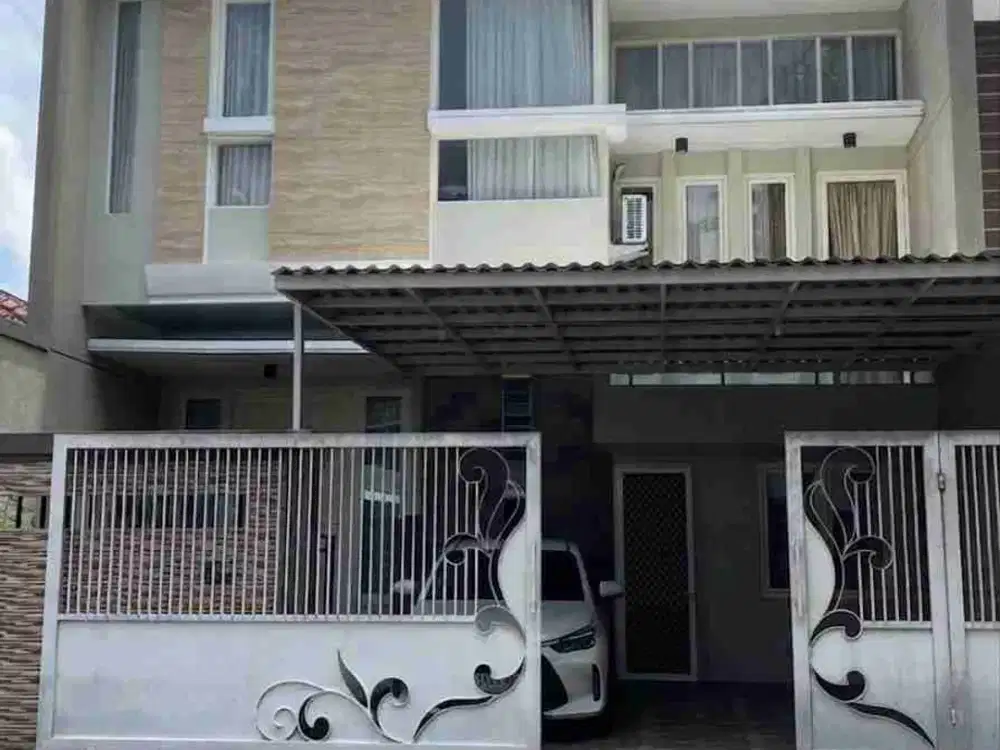 Di Jual Rumah terawat di kawasan strategis Manyar