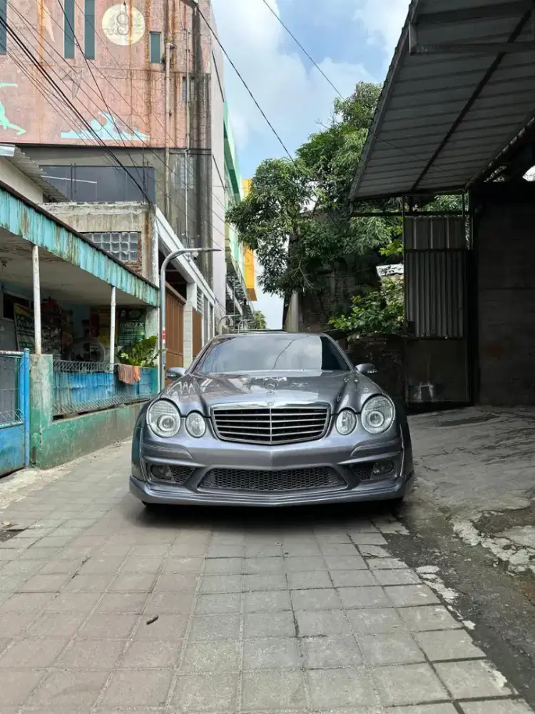Mercedes Benz W211 E240 2005
