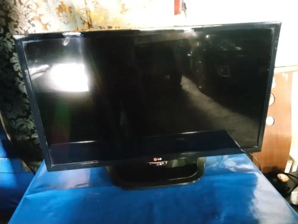 tv led LG 32in masih