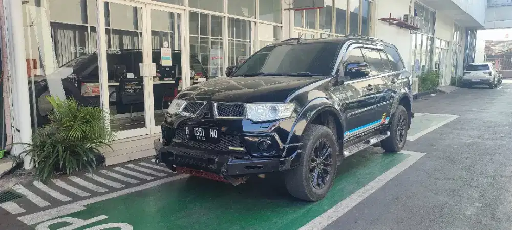 Pajero sport Dakar limited 2013 Full Var Overland