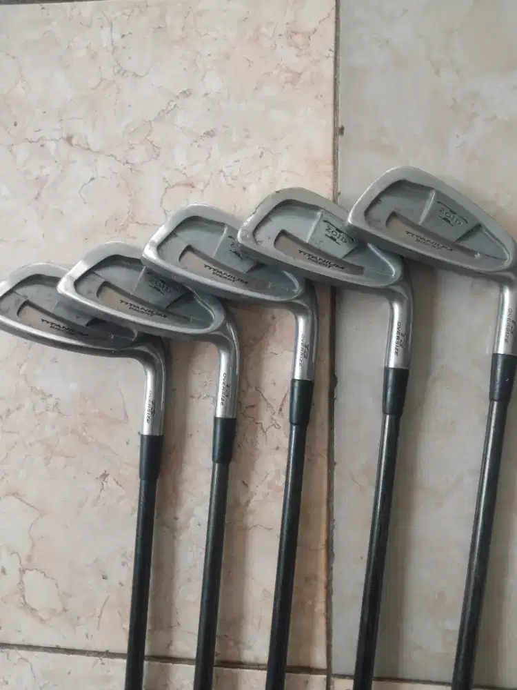Mizuno T-Zoid T3 Oversize Titanium Insert Iron Set (Isi 5 Batang)