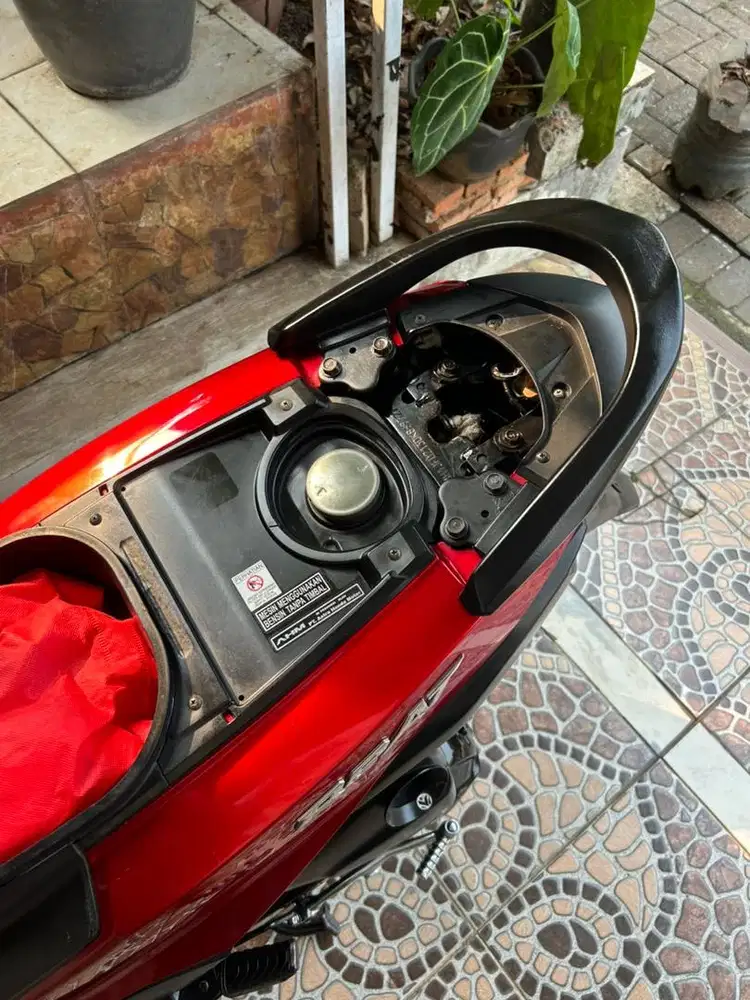 Di jual motor honda beat fi 2013