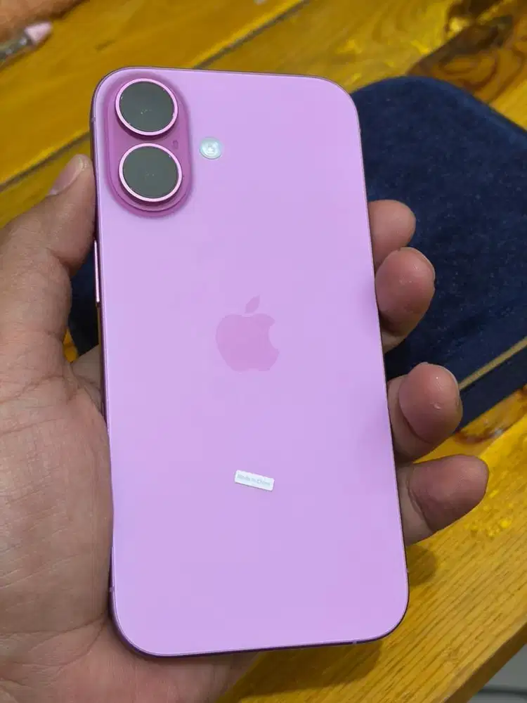 iPhone 16 128Gb Pink garansi resmi digimap aktif Panjang
