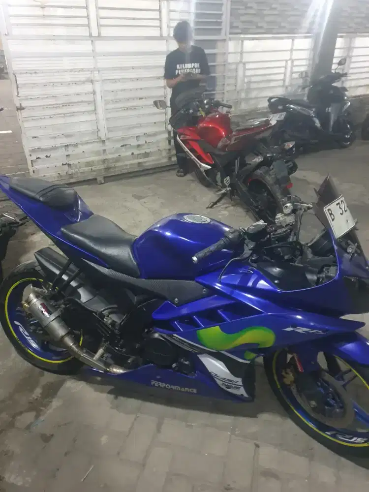 Yamaha R15 v2 2014