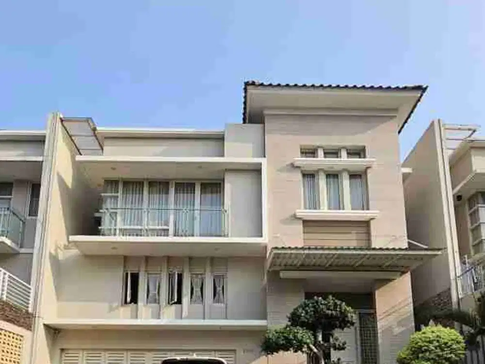 DIJUAL RUMAH TIPE BEAUTY RAFLES HILLS CIBUBUR