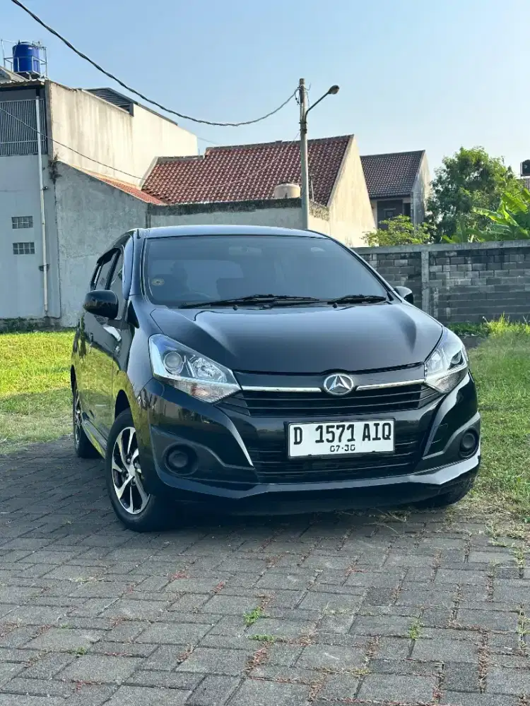 AYLA X 1.2 M/T Low KM