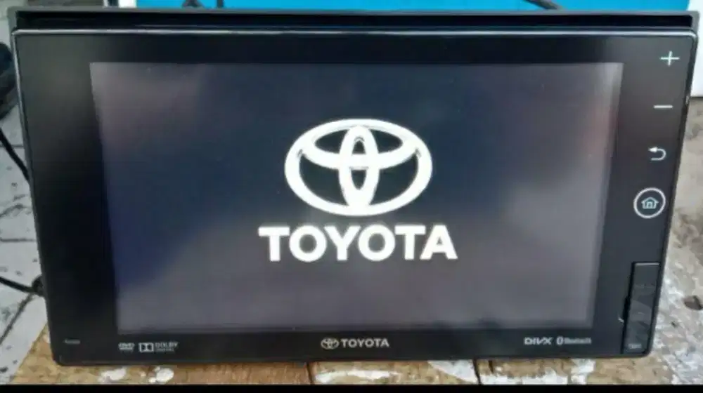 Head Unit Toyota Fortuner VRZ