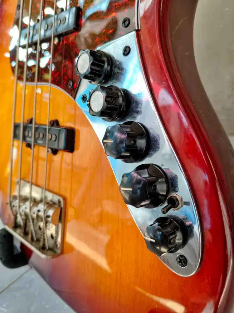 Bass Dame Neo Classicism Aktif Original