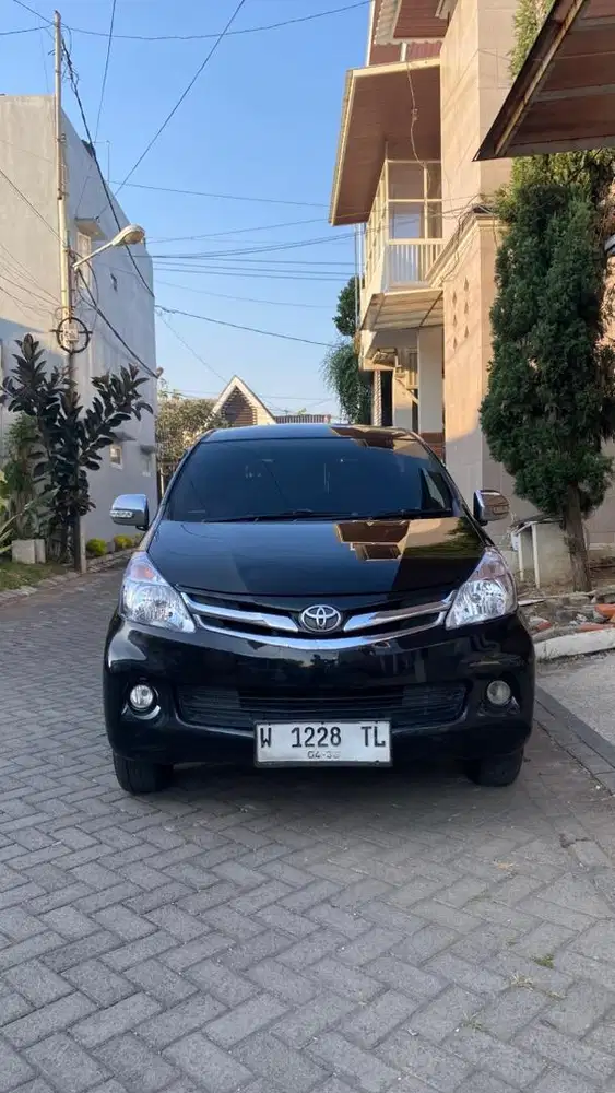 Avanza 2012 G matik
