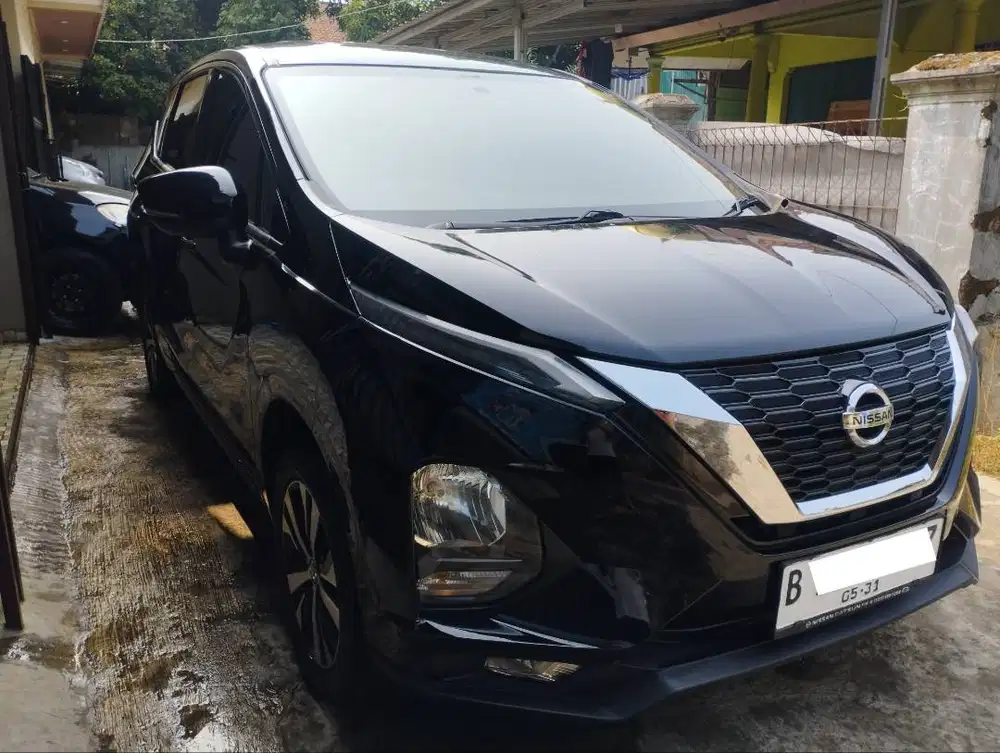Dijual Nissan Livina VE 1.5 AT 2019