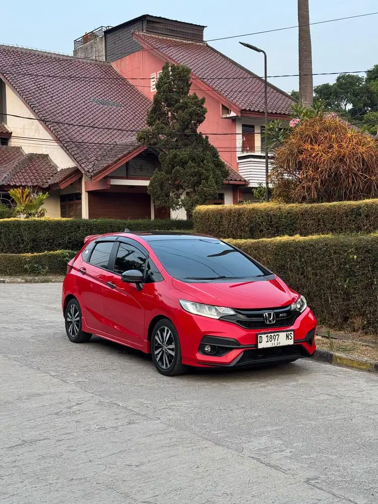 Honda Jazz Rs 2018 Cvt red low km antik nik 2017 terawat no minus