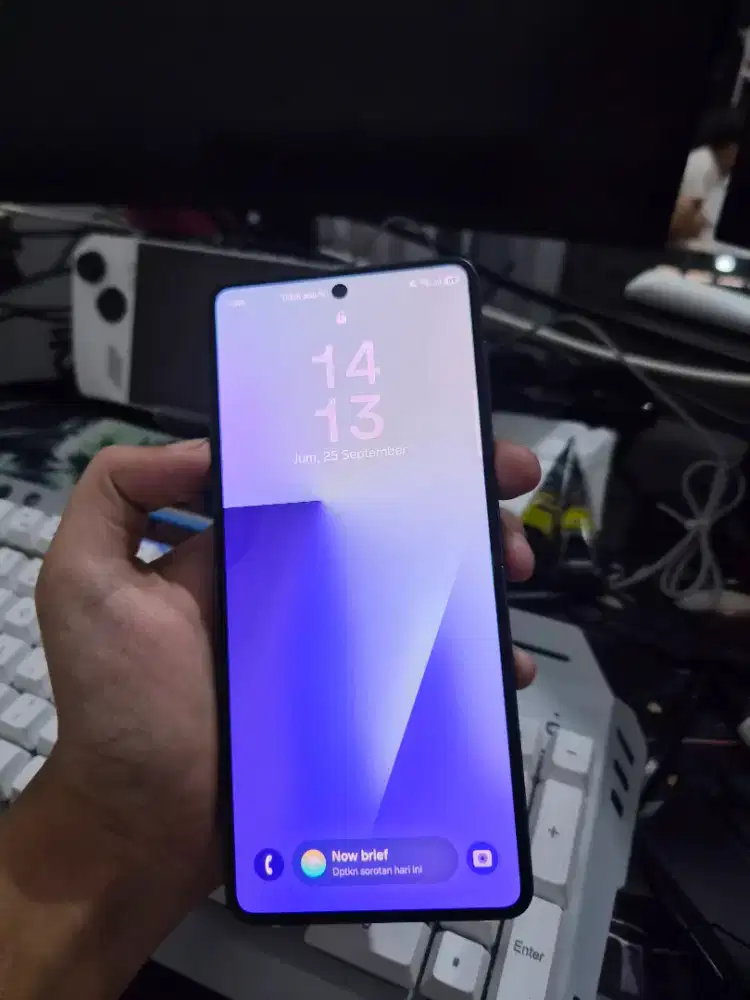Samsung Z flip 7 12/512GB